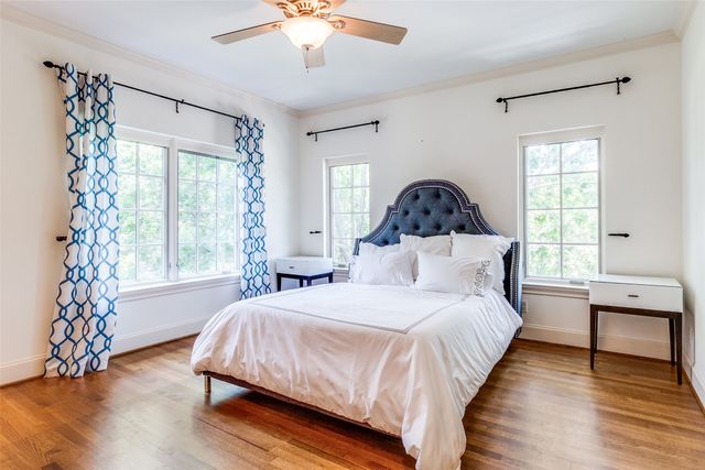 5800 Armstrong Parkway, University Park, TX 75205