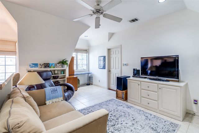 5800 Armstrong Parkway, University Park, TX 75205