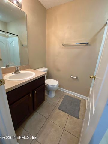 1461 BISCAYNE BAY Drive, Jacksonville, FL 32218