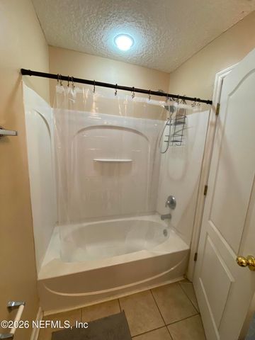 1461 BISCAYNE BAY Drive, Jacksonville, FL 32218
