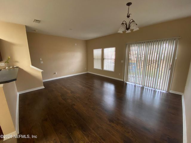 1461 BISCAYNE BAY Drive, Jacksonville, FL 32218