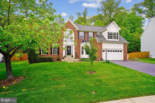 5382 MACDONALD RD, Woodbridge, VA 22193