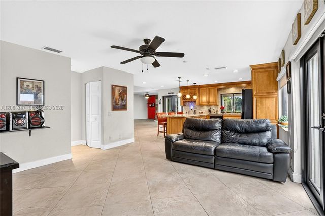 2380 Tallahassee, Weston, FL 33326