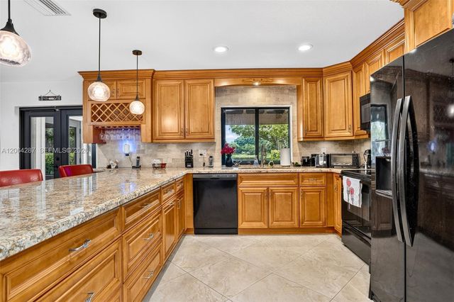 2380 Tallahassee, Weston, FL 33326