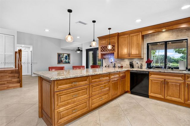 2380 Tallahassee, Weston, FL 33326