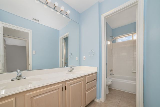 1908 Wood Crest Drive, Grapevine, TX 76051