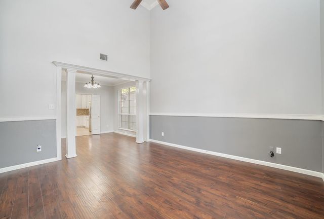 1908 Wood Crest Drive, Grapevine, TX 76051
