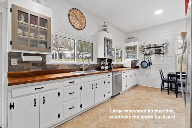 610 W Sunset Road, Lookout Mountain, TN 37350