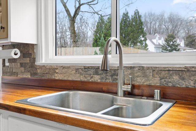 610 W Sunset Road, Lookout Mountain, TN 37350