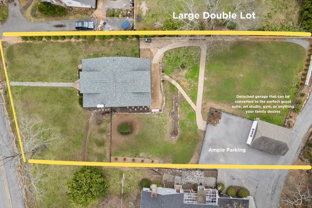 610 W Sunset Road, Lookout Mountain, TN 37350