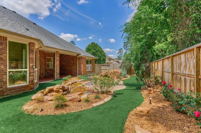 6 Millsap, The Woodlands, TX 77382
