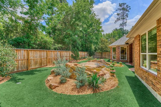 6 Millsap, The Woodlands, TX 77382