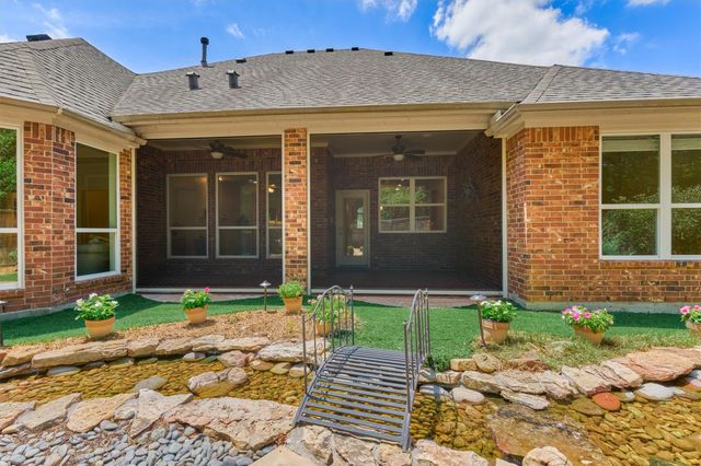 6 Millsap, The Woodlands, TX 77382