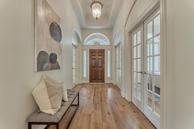 6 Millsap, The Woodlands, TX 77382