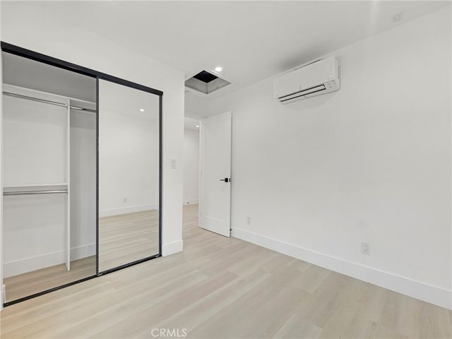 20528 & 20526 Hamlin Street, Winnetka, CA 91306