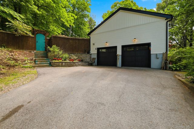 62 Old Sylvan Lake, Hopewell Junction, NY 12533