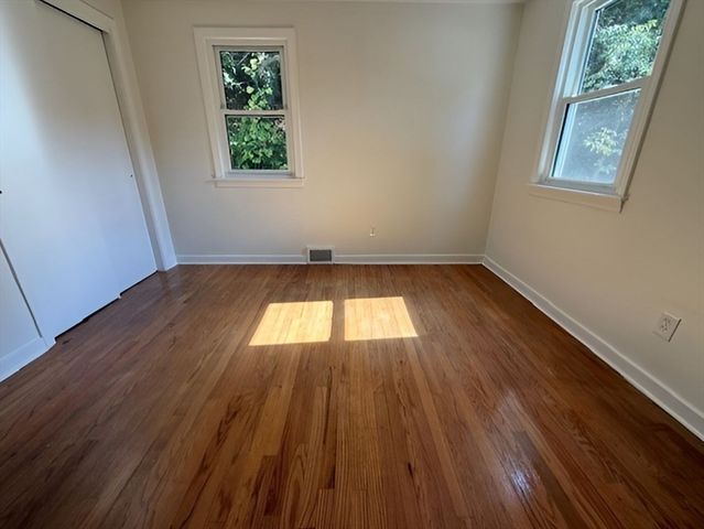 84 Hanward Hl, East Longmeadow, MA 01028