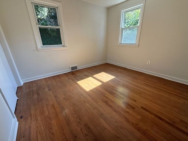 84 Hanward Hl, East Longmeadow, MA 01028