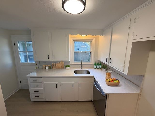 84 Hanward Hl, East Longmeadow, MA 01028