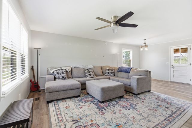 106 Wallace St, Woodbury, TN 37190
