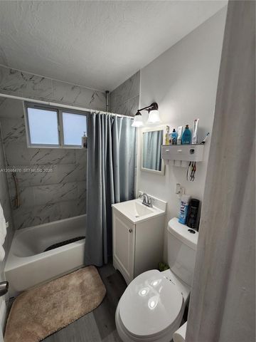 4301 NW 59th Ct, North Lauderdale, FL 33319