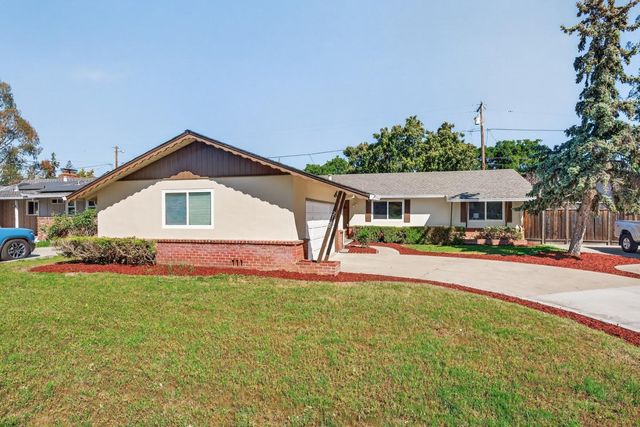 2135 W Hedding Street, San Jose, CA 95128