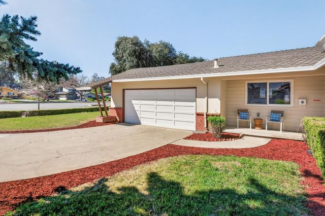 2135 W Hedding Street, San Jose, CA 95128