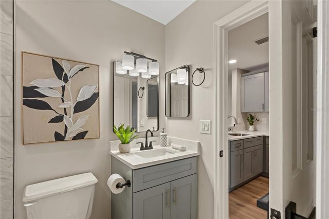 3848 N LAKE DRIVE 137, Tampa, FL 33614