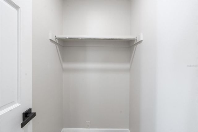 3848 N LAKE DRIVE 137, Tampa, FL 33614