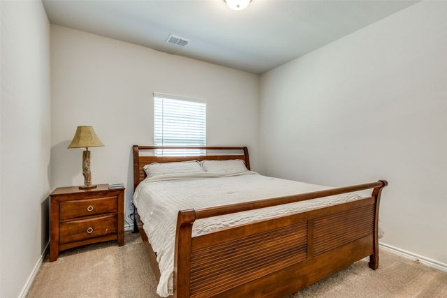 672 Harris Ridge Drive, Arlington, TX 76002