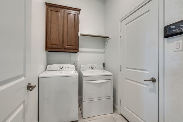 672 Harris Ridge Drive, Arlington, TX 76002