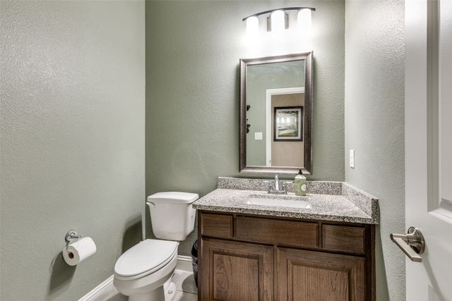 672 Harris Ridge Drive, Arlington, TX 76002