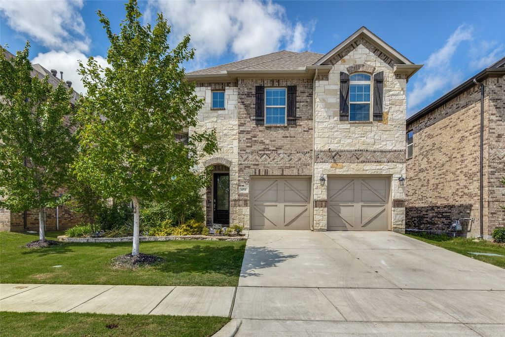 672 Harris Ridge Drive, Arlington, TX 76002