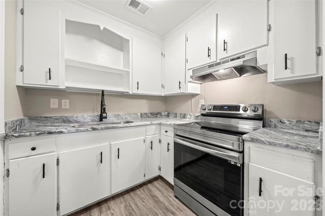 4821 Northaven Drive, Charlotte, NC 28206