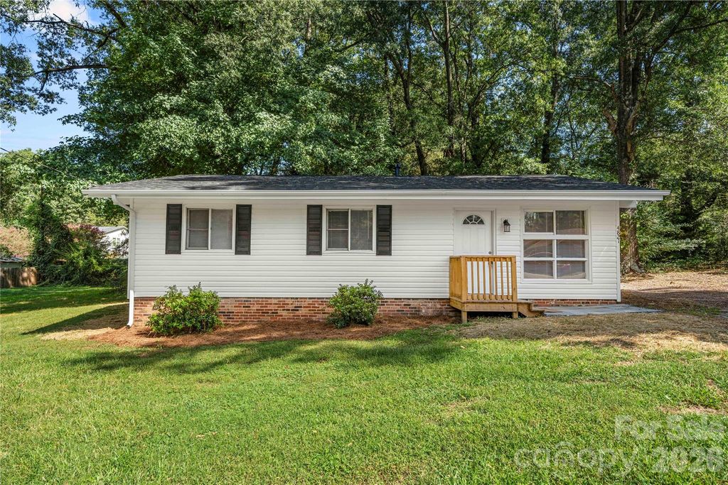 4821 Northaven Drive, Charlotte, NC 28206