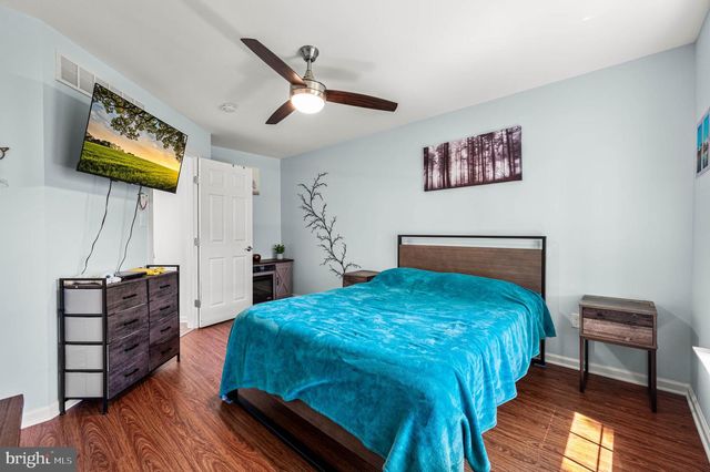 125 N 4TH ST, Bally, PA 19503