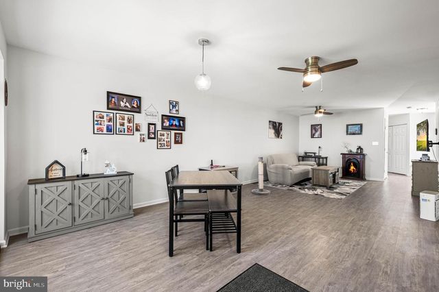 125 N 4TH ST, Bally, PA 19503