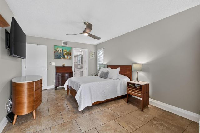 1091 Keystone Drive, Jupiter, FL 33458