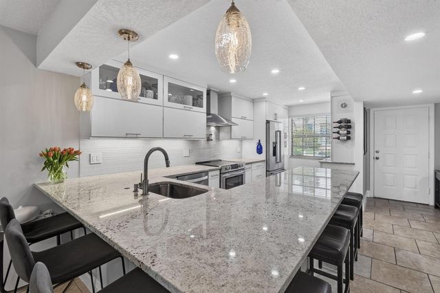 1091 Keystone Drive, Jupiter, FL 33458