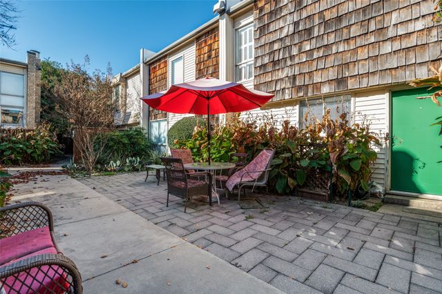 2702 Douglas Avenue 129, Dallas, TX 75219