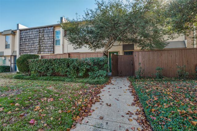 2702 Douglas Avenue 129, Dallas, TX 75219