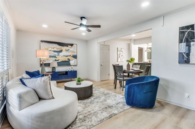 2702 Douglas Avenue 129, Dallas, TX 75219