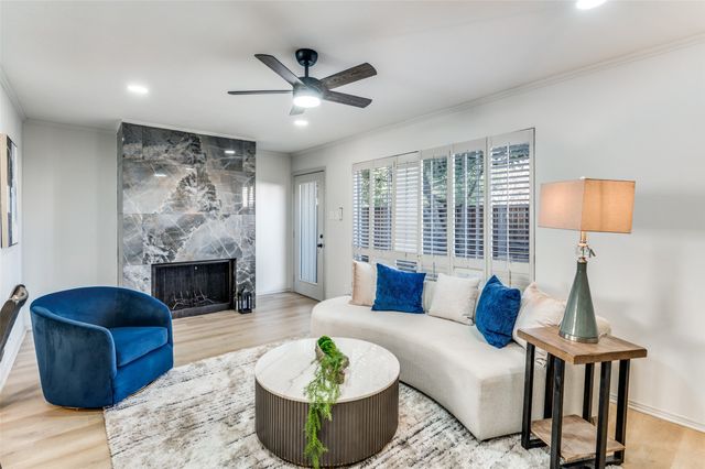 2702 Douglas Avenue 129, Dallas, TX 75219