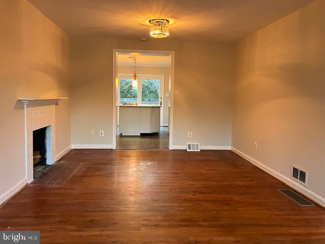 8106 FORT HUNT RD, Alexandria, VA 22308