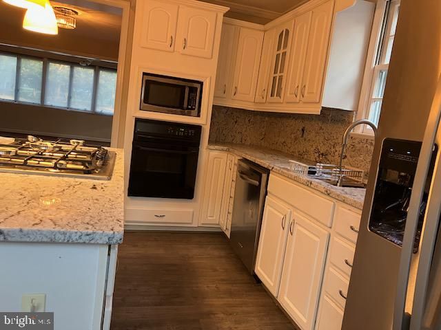 8106 FORT HUNT RD, Alexandria, VA 22308