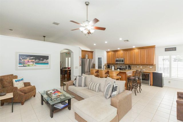 876 ADDISON DRIVE NE, St Petersburg, FL 33716