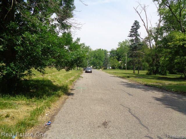 14605 Dacosta Street, Detroit, MI 48223