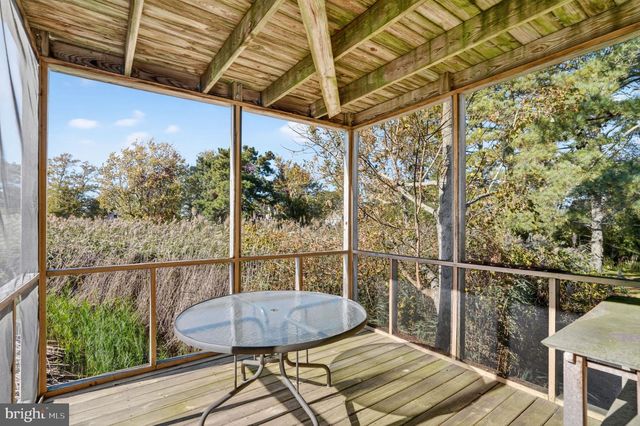 5160 MALLARD POND, Chincoteague Island, VA 23336