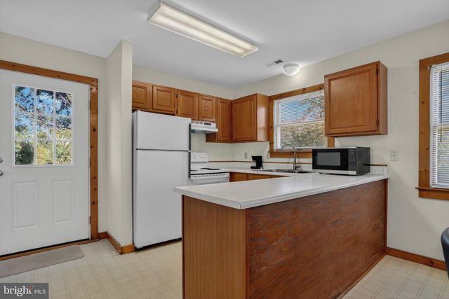 5160 MALLARD POND, Chincoteague Island, VA 23336