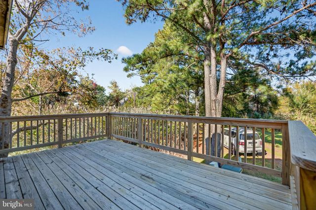 5160 MALLARD POND, Chincoteague Island, VA 23336